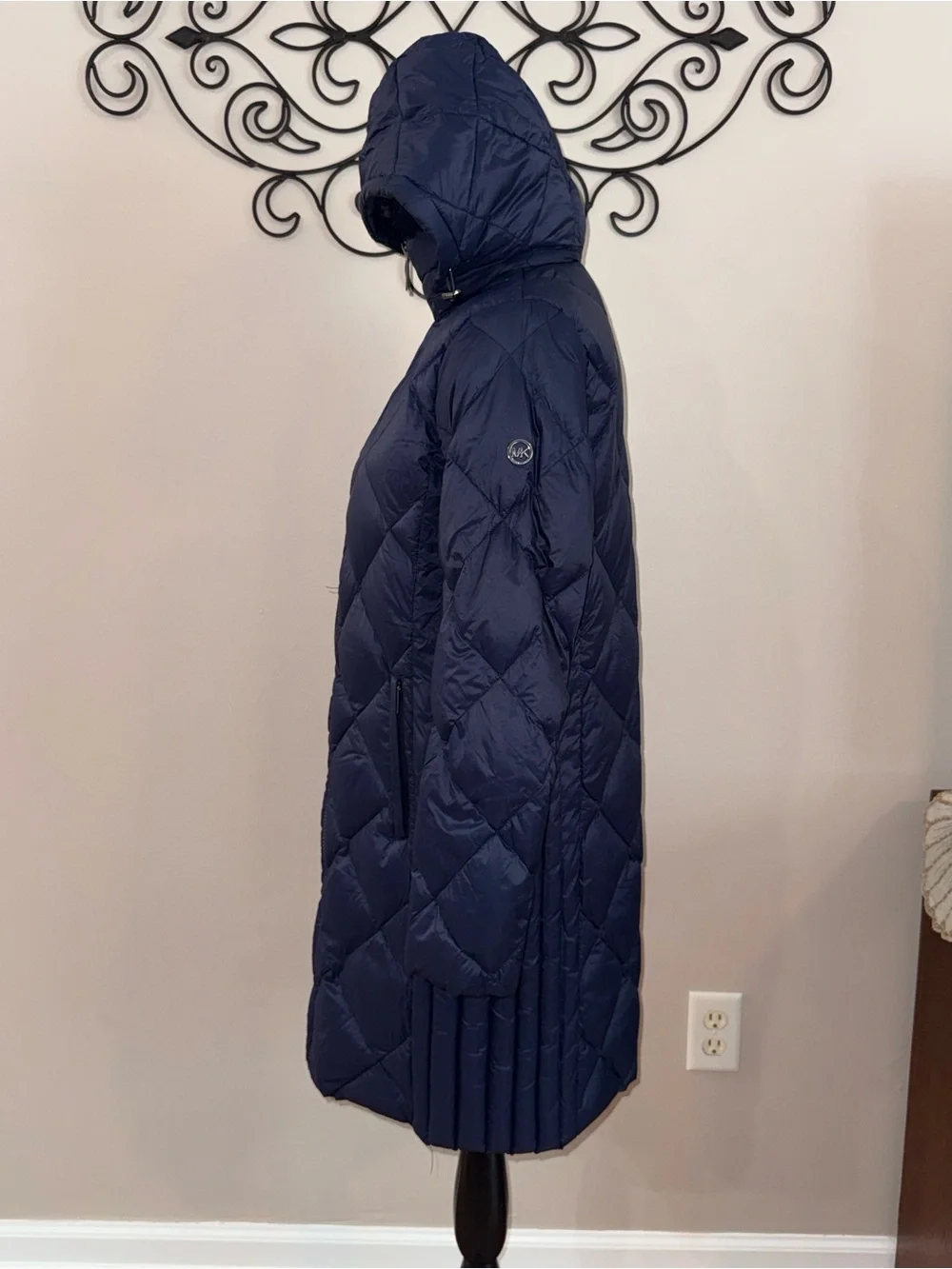 Michael Kors Navy Blue quilted Puffer Packable Down filled Trench jacket, sz S